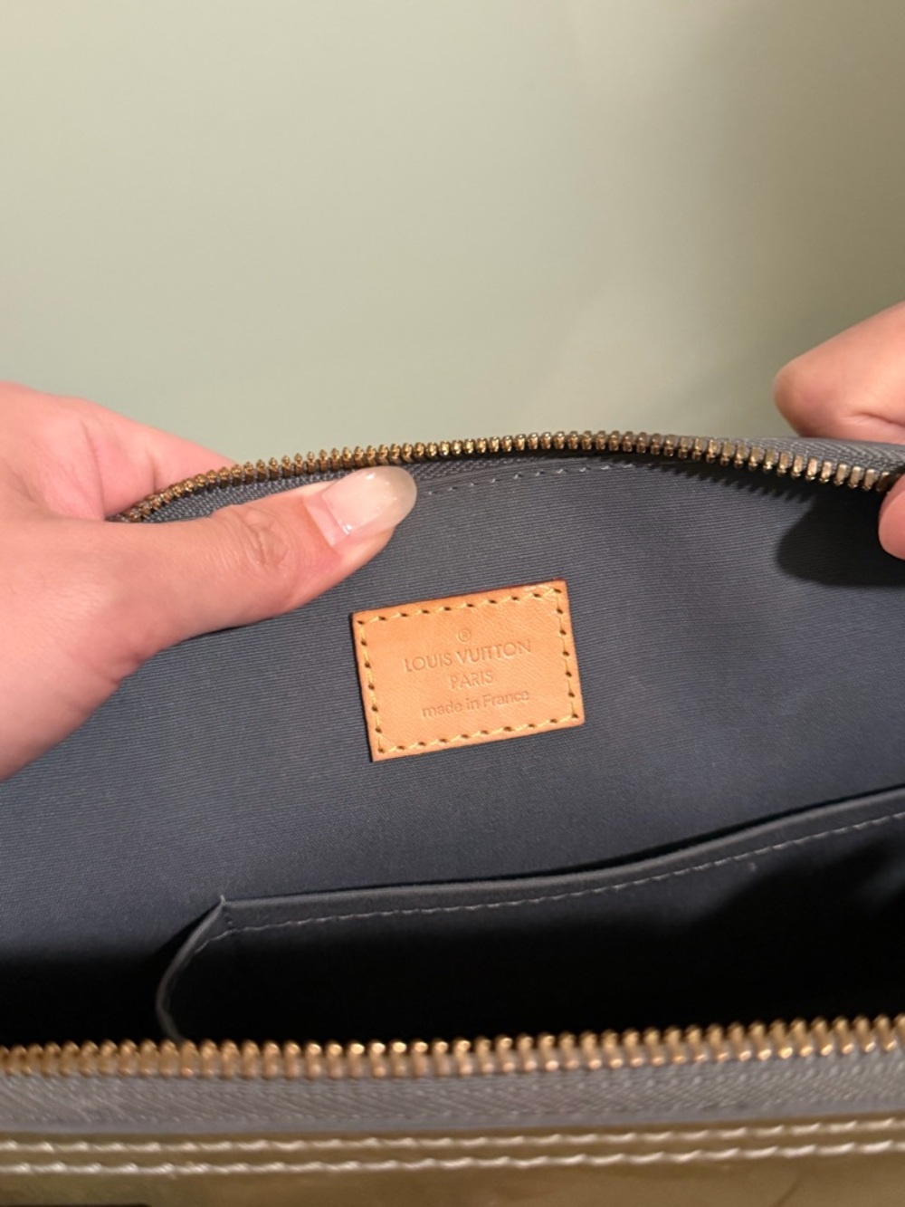 Louis Vuitton Olive Green Alma PM Monogram Vernis Satchel with Gold Hardware - Picture 9 of 10
